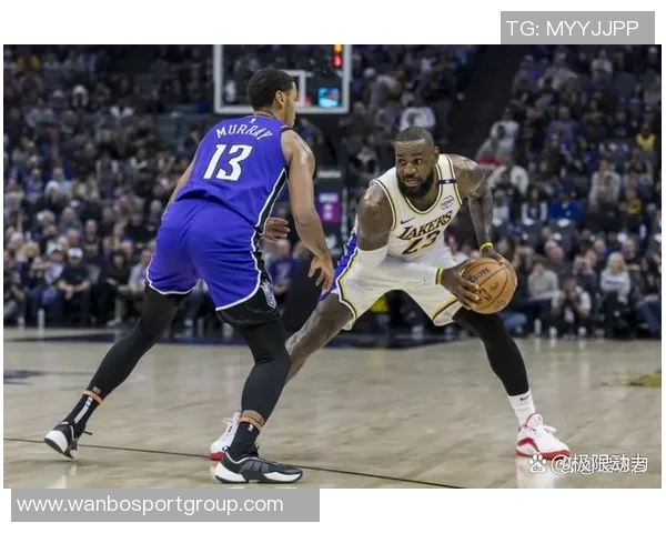 杰明表现出色关键时刻三分助力球队逆转胜利砍下12分6篮板5助攻