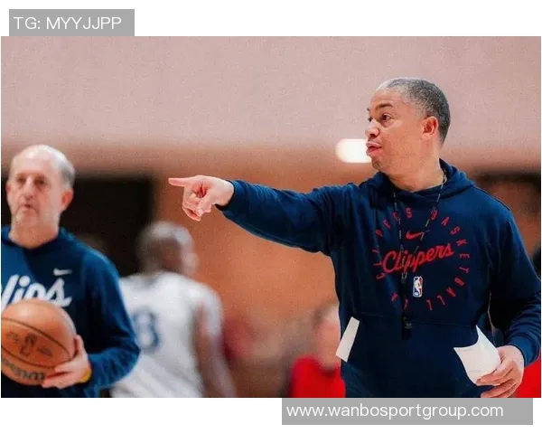 泰伦卢谈小卡比尔出场受限影响阵容组合评估仍待时日